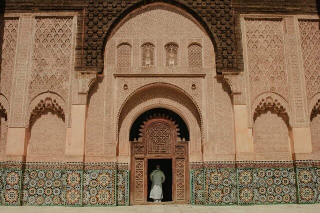 Porte sculptée d'un riad